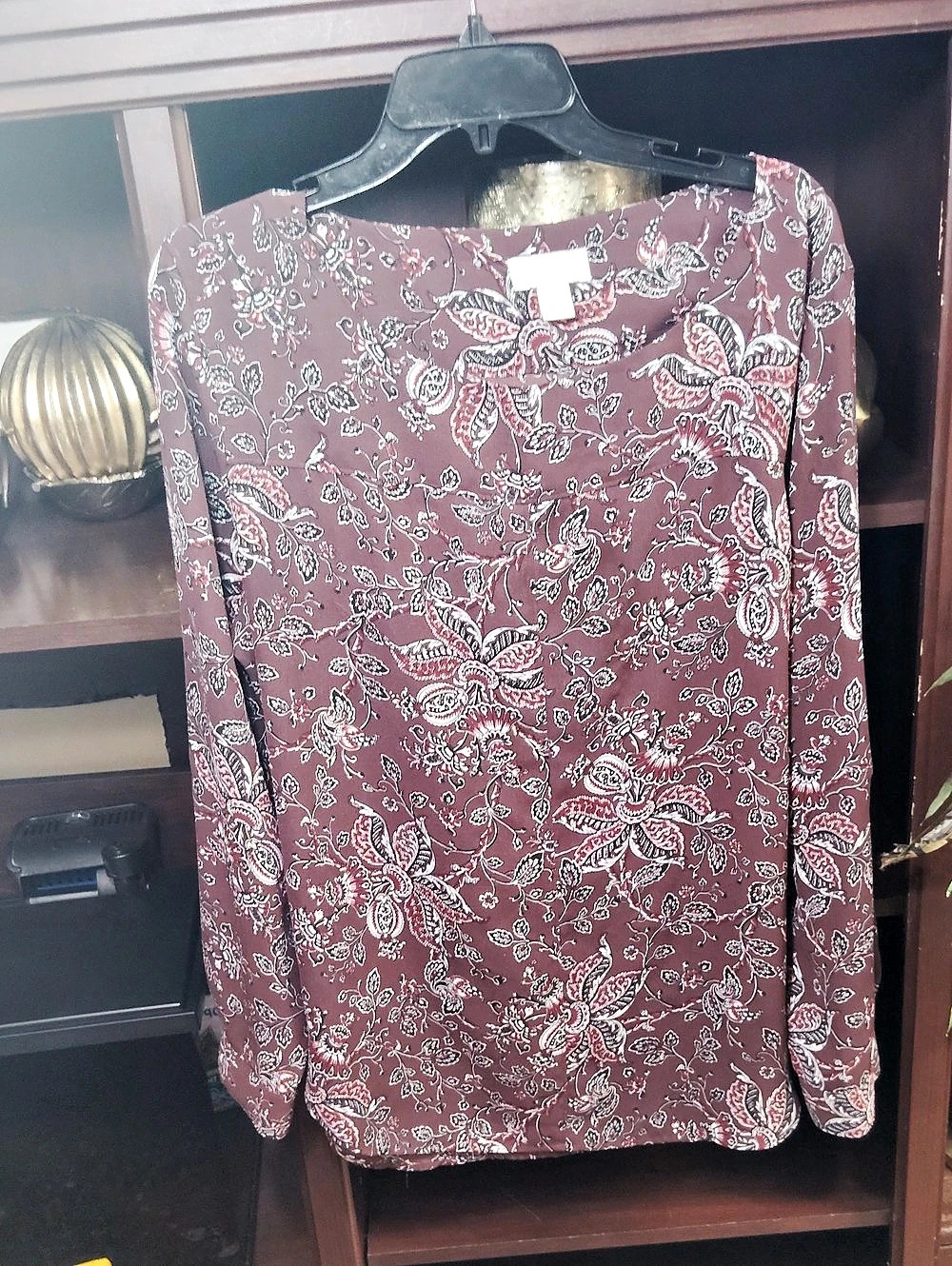 LOFT Paisley Blouse in Burgundy & White XL Like New